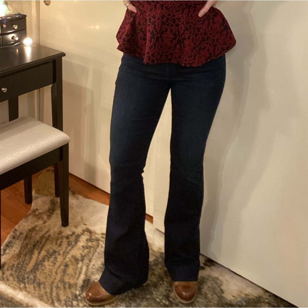 Like new high waist flare dark denim jeans